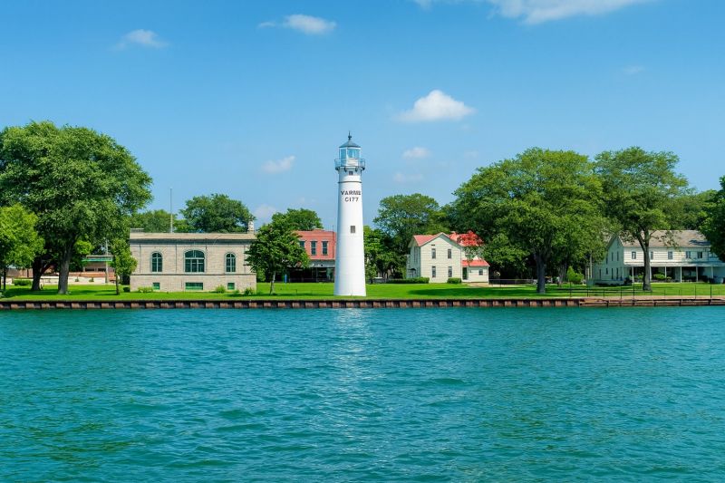 Best Bathtub Installation pros in Marine City, MI